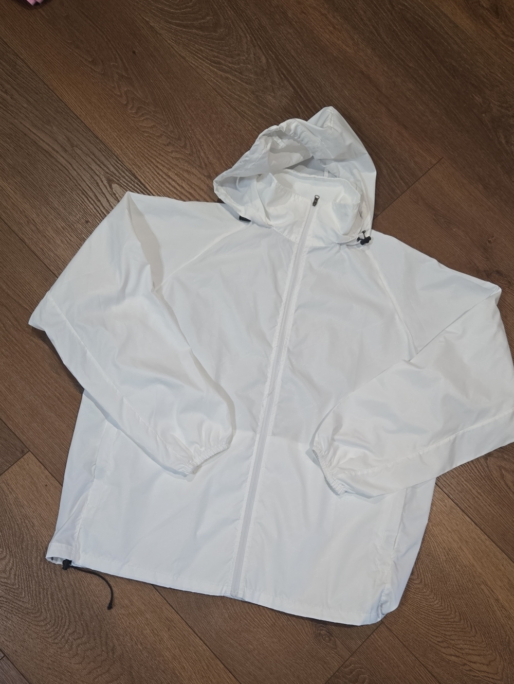 ZEAGOO WHITE WIND BREAKER SIZE XL... #8194